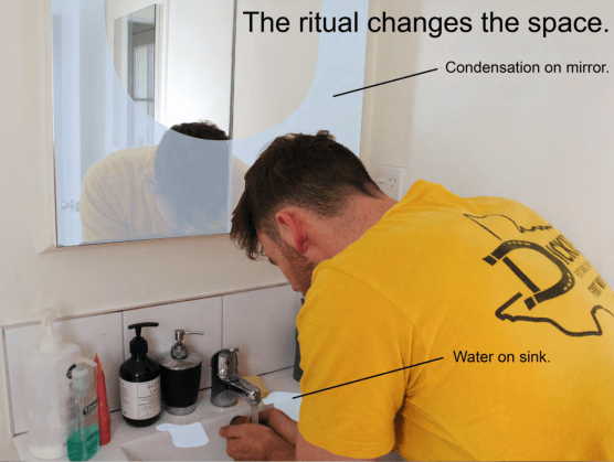 StudioIIA_Washing_Still_3